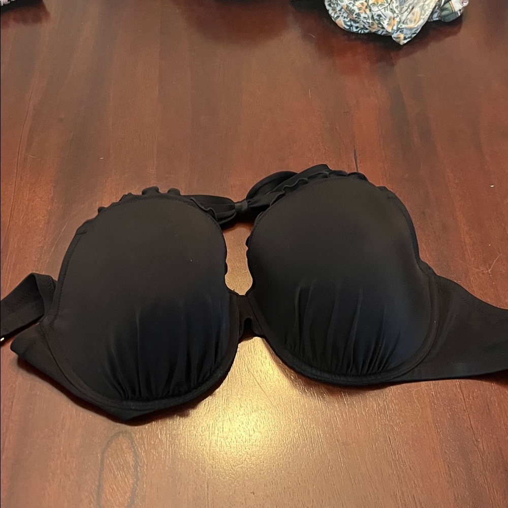Shade & Shore Black Bikini Top